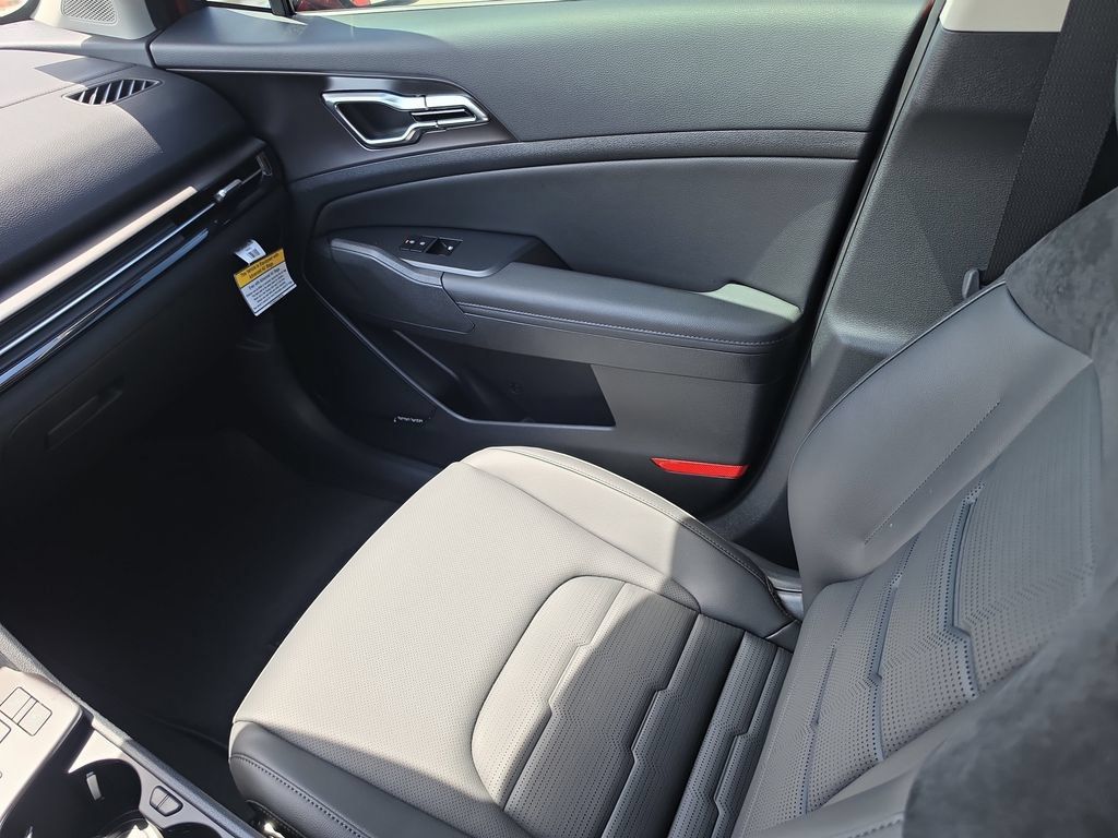 New 2027 Kia Sportage SX FWD image 16