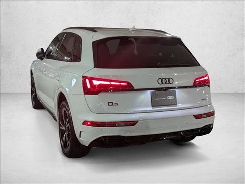 Certified 2025 Audi Q5 2.0T Premium Plus image 8