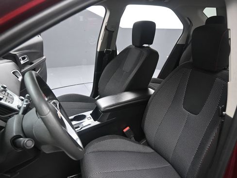 Used 2017 Chevrolet Equinox LT FWD image 24