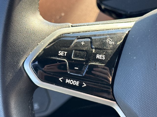 Used 2023 Volkswagen ID.4 Pro AWD/4WD image 35