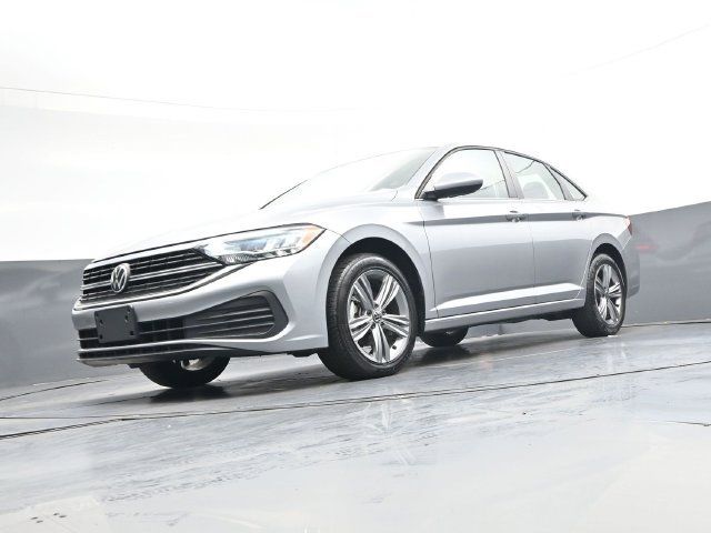 Used 2024 Volkswagen Jetta SE FWD image 37