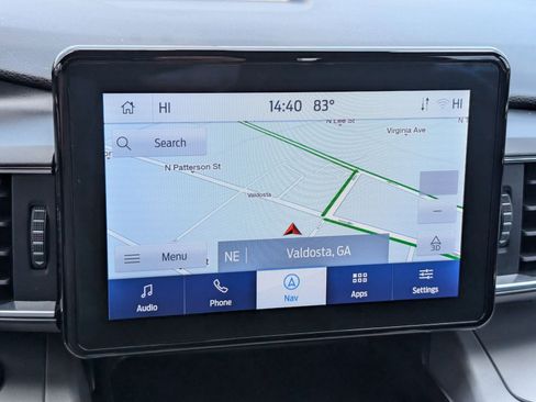 Used 2023 Ford Explorer XLT w/ Equipment Group 202A AWD/4WD image 19