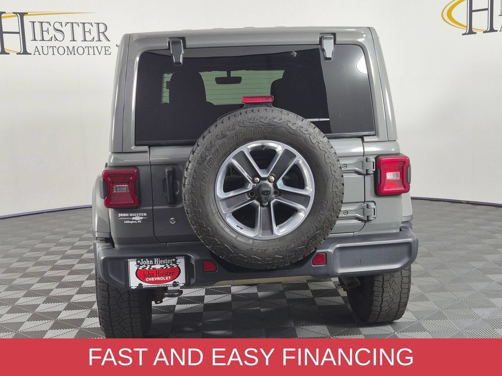 Used 2019 Jeep Wrangler Unlimited Sahara AWD/4WD image 6