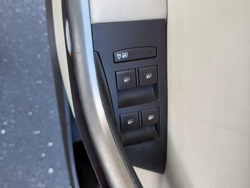 Used 2013 Buick Verano Leather image 9