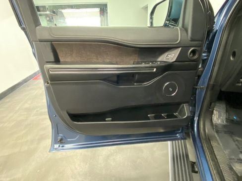 Used 2019 Ford Expedition Max Limited w/ Special Edition Package AWD/4WD image 45