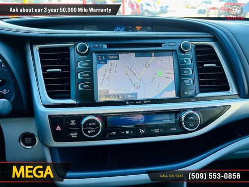 Used 2019 Toyota Highlander XLE image 35