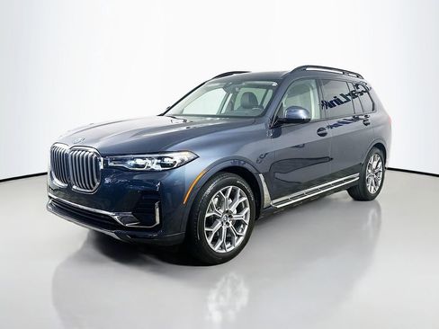 Used 2021 BMW X7 xDrive40i image 3