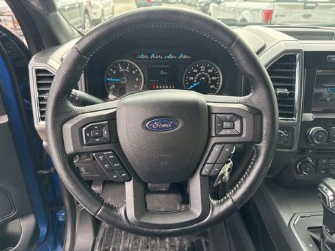 Used 2015 Ford F150 XLT w/ Equipment Group 302A Luxury image 16