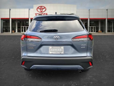 Certified 2025 Toyota Corolla Cross XLE w/ Convenience Package AWD/4WD image 6