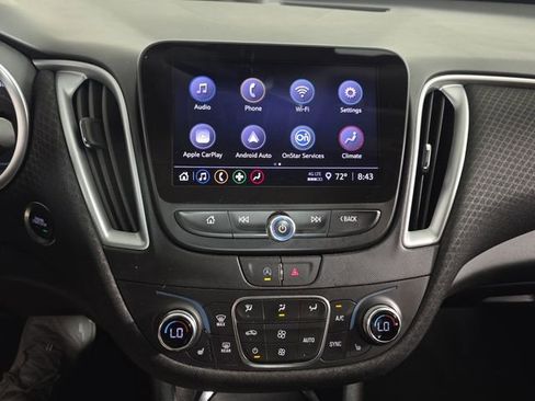 Used 2023 Chevrolet Malibu LT FWD image 13