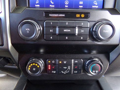 Used 2021 Ford F250 XLT w/ XLT Premium Package image 60