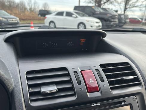 Used 2013 Subaru Crosstrek 2.0i Premium image 19