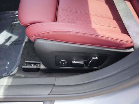 Used 2025 BMW i4 eDrive40 w/ Premium Package RWD image 15