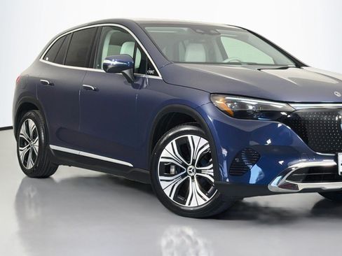 Certified 2023 Mercedes-Benz EQE 350+ SUV w/ Exclusive Trim Package image 13