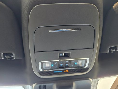 Used 2024 Ford F150 Lariat w/ Equipment Group 502A High image 30