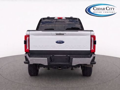 Used 2024 Ford F250 Lariat w/ Lariat Ultimate Package AWD/4WD image 7