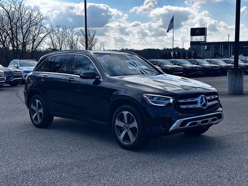 Certified 2022 Mercedes-Benz GLC 300 image 1