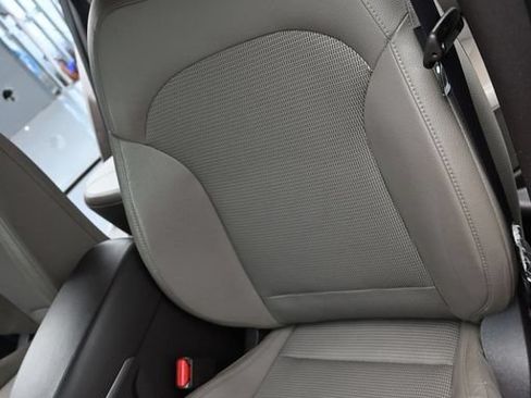 Used 2015 Hyundai Tucson SE AWD/4WD image 9