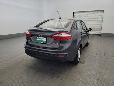Used 2019 Ford Fiesta SE w/ Cold Weather Package FWD image 7
