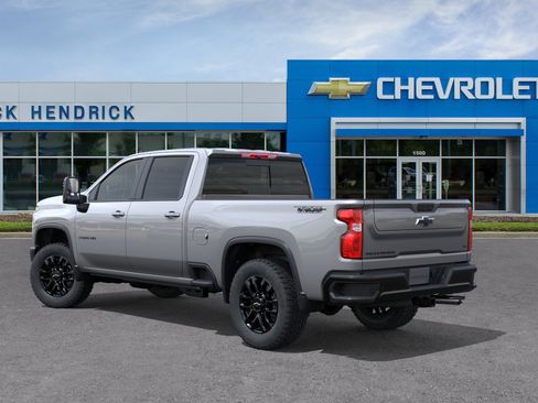 Used 2026 Chevrolet Silverado 2500 LT w/ Trail Boss Package AWD/4WD image 5