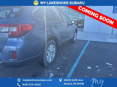 Used 2016 Subaru Outback 2.5i Premium image 7