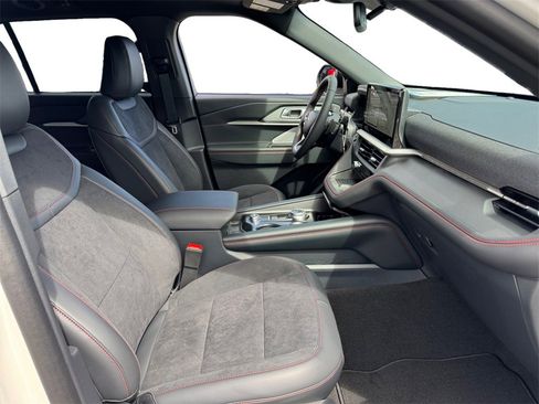 New 2025 Ford Explorer ST w/ Sun And Sound Package image 15