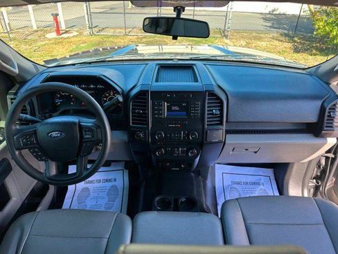 Used 2016 Ford F150 XL w/ Equipment Group 101A Mid AWD/4WD image 8