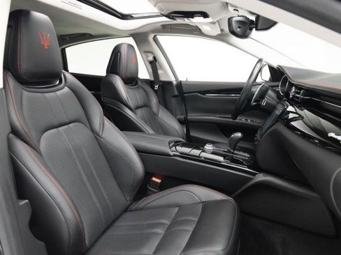 Used 2017 Maserati Quattroporte S GranSport Q4 image 4