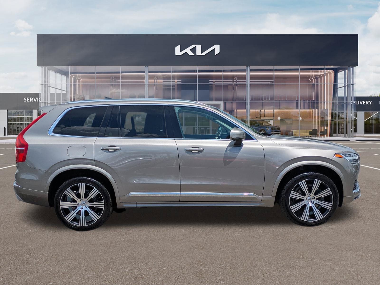Used 2021 Volvo XC90 T6 Inscription AWD/4WD image 3