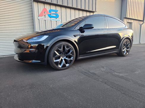 Used 2026 Tesla Model X AWD/4WD image 2