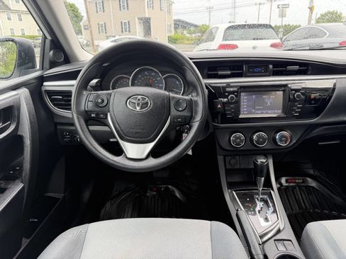 Used 2016 Toyota Corolla L FWD image 17