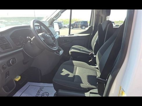 Used 2023 Ford Transit 350 XLT RWD image 3
