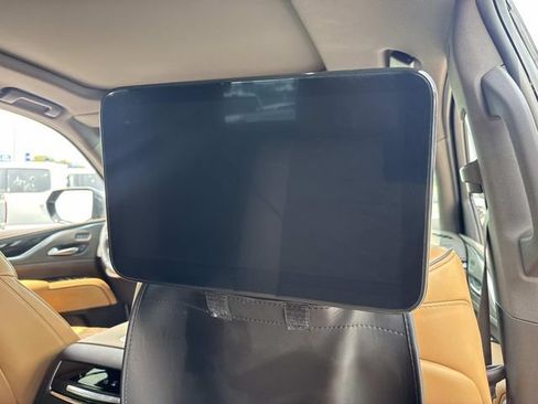 Used 2023 Cadillac Escalade Sport w/ LPO, ONYX Package AWD/4WD image 14