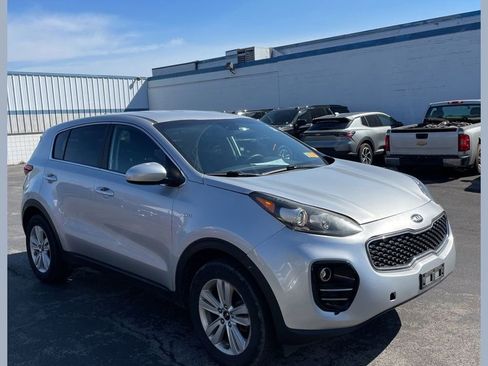 Used 2018 Kia Sportage LX AWD/4WD image 1