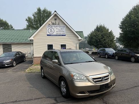 Used 2005 Honda Odyssey EX image 1