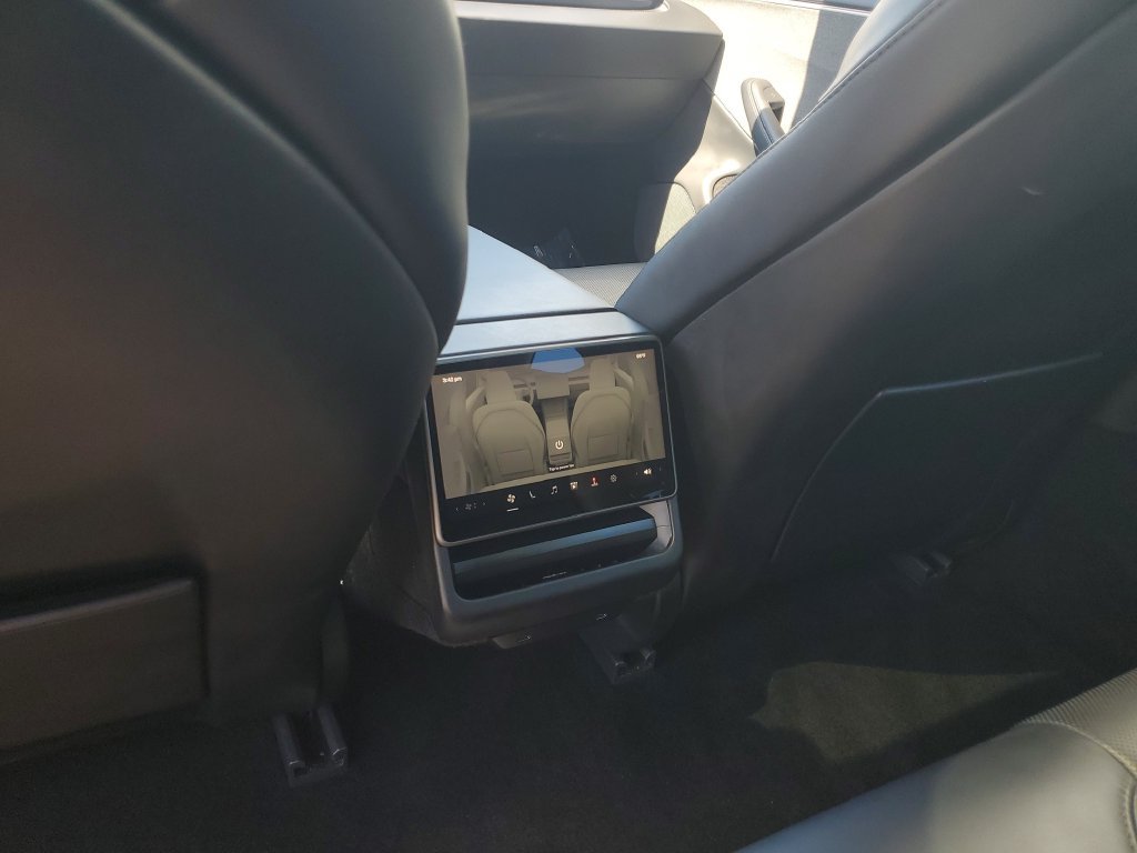 Used 2025 Tesla Model 3 Long Range RWD image 17