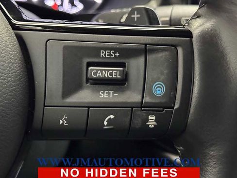 Used 2022 Nissan Pathfinder SL w/ SL Premium Package image 44