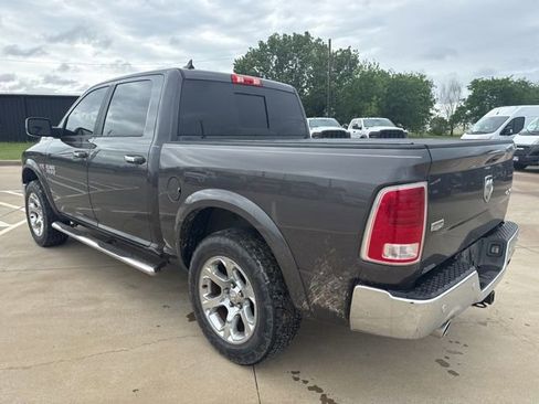 Used 2018 RAM 1500 Laramie AWD/4WD image 5