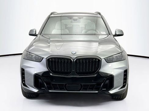 New 2026 BMW X5 sDrive40i image 2