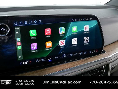 Used 2025 Chevrolet Tahoe High Country RWD image 16