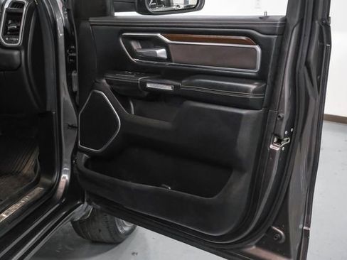 Used 2021 RAM 1500 Laramie AWD/4WD image 44
