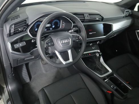New 2025 Audi Q3 2.0T Premium image 10
