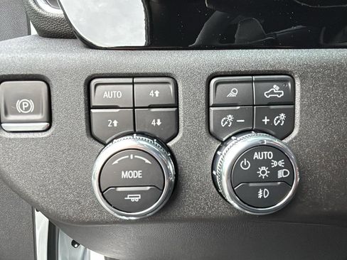 New 2026 GMC Sierra 1500 SLT w/ SLT Premium Plus Package image 13