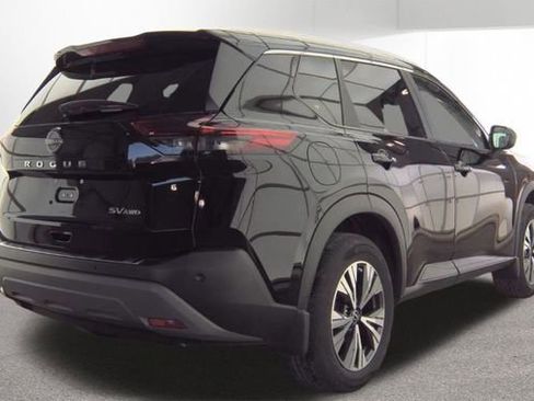 Used 2023 Nissan Rogue SV w/ SV Premium B Package AWD/4WD image 5