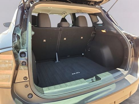 Used 2026 Nissan Kicks S FWD image 9