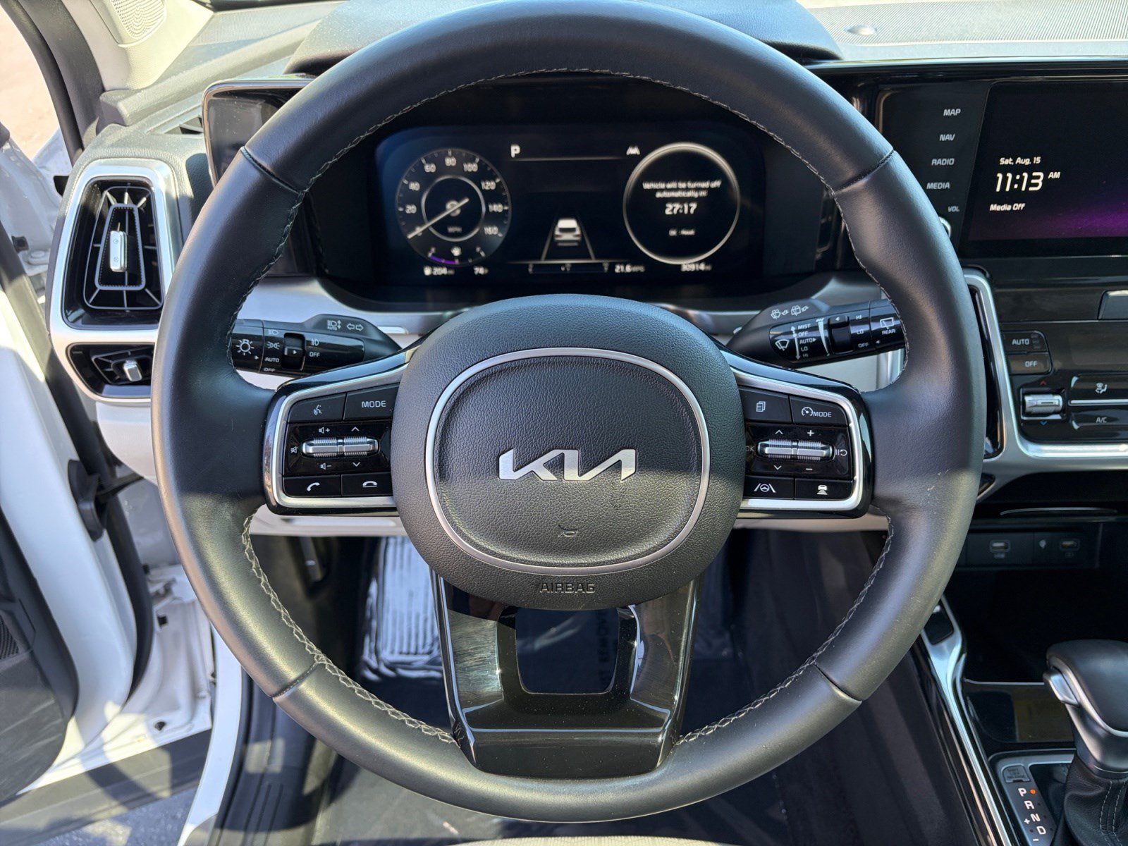 Used 2023 Kia Sorento SX AWD/4WD image 12