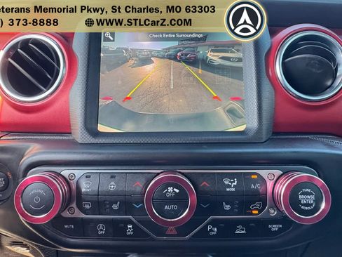Used 2020 Jeep Gladiator Rubicon AWD/4WD image 10