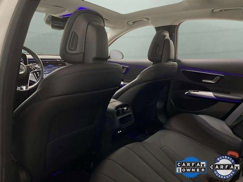 Used 2025 Mercedes-Benz E 350 Sedan image 63