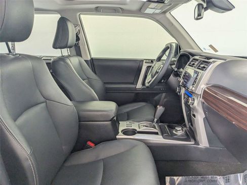 Used 2022 Toyota 4Runner Limited image 13