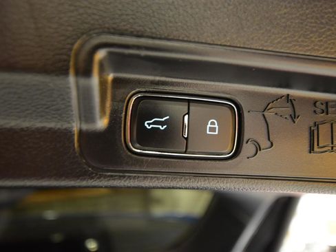 Used 2021 Ford Explorer ST w/ Equipment Group 401A AWD/4WD image 54